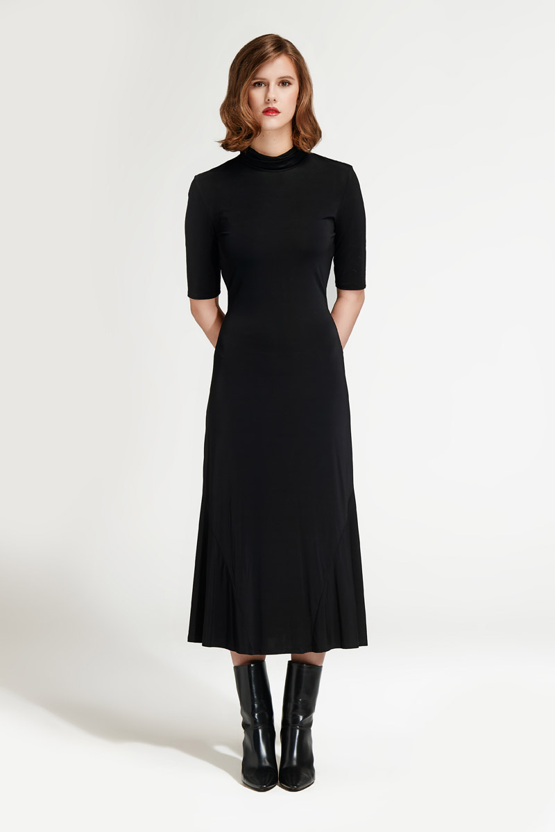 Model Sofiag — Editorial